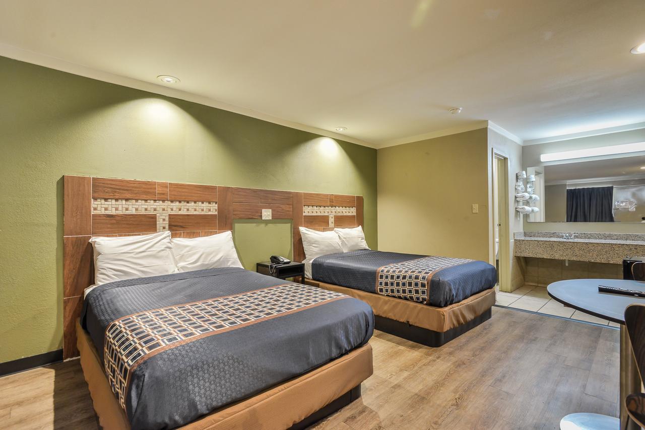 Budgetel Inn And Suites Ралі Екстер'єр фото